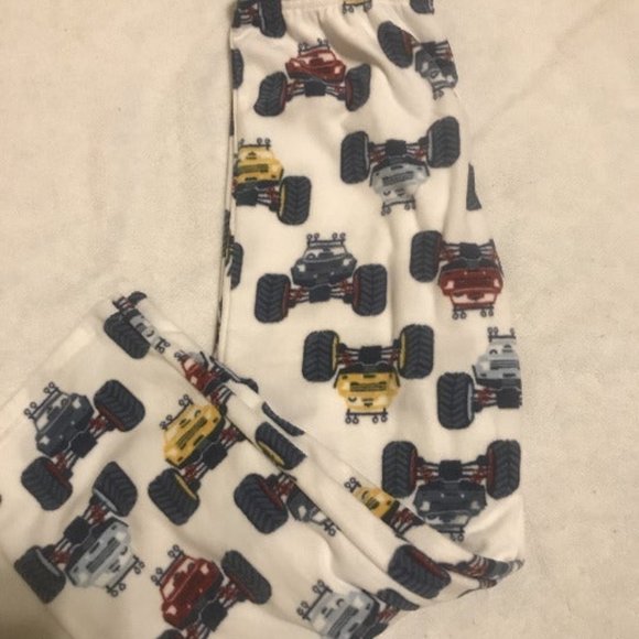 NWT 12 kids glow dark monster truck pajamas - Picture 6 of 7